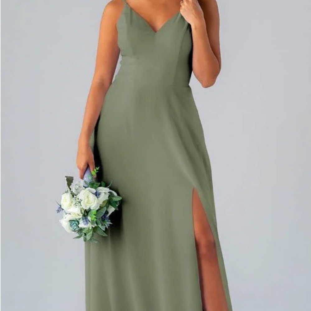 Chic Moss Green Maxi Dress for Women
